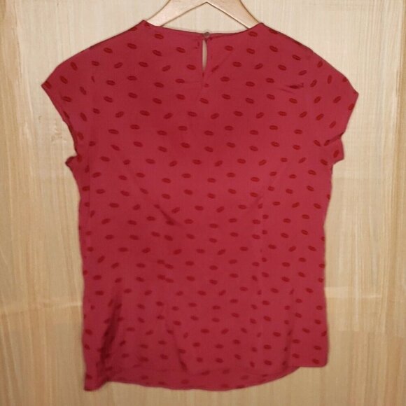 Acira Womens Lip Print Pink Short Sleeve Blouse Medium - Picture 2 of 6